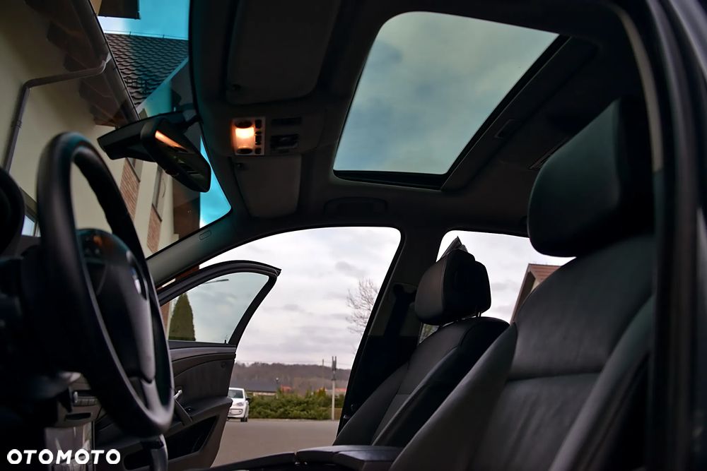 BMW Seria 5 530d Edition Exclusive - 32