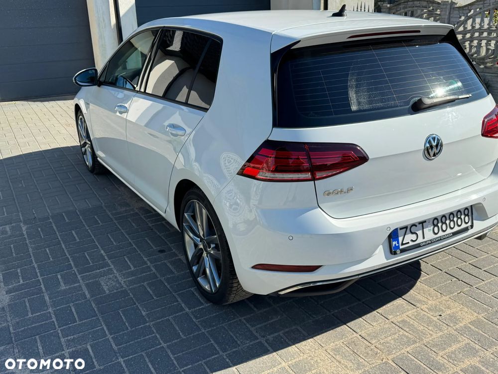 Volkswagen Golf VII 1.5 TSI BMT Comfortline DSG - 4