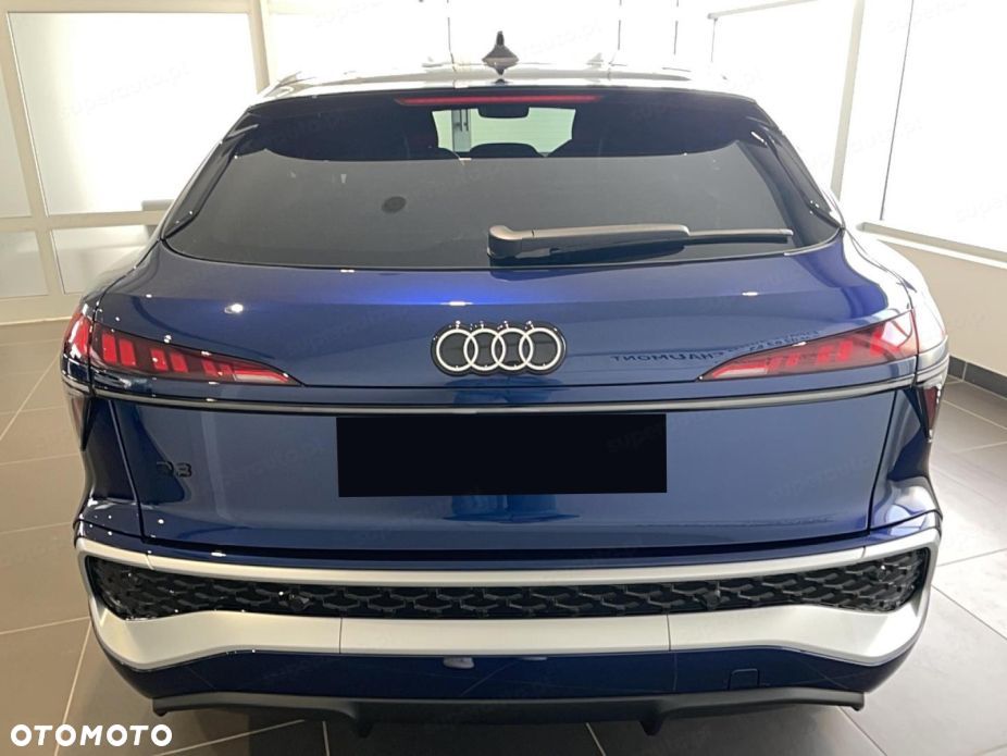 Audi Q3 Sportback - 2