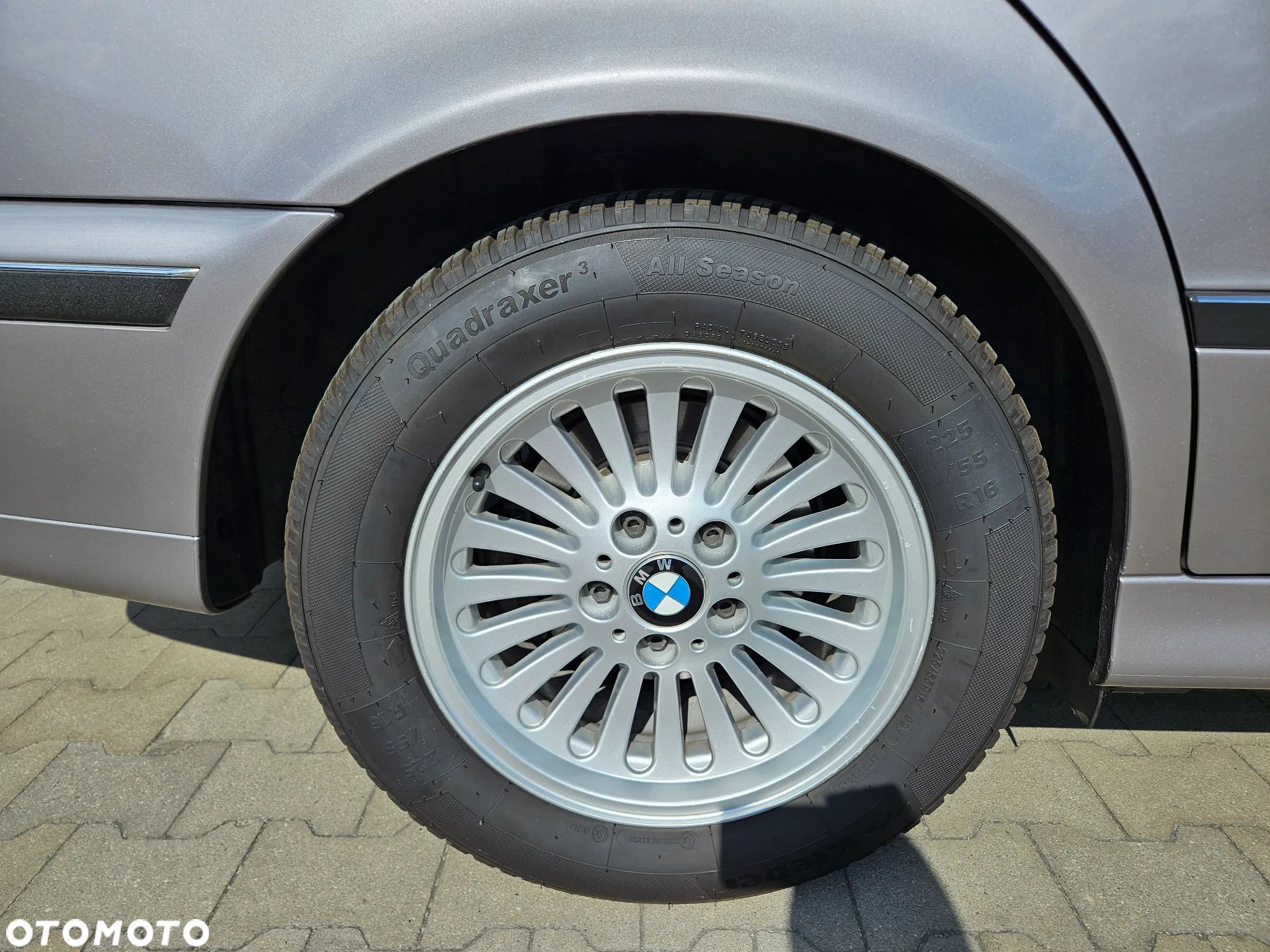BMW Seria 5 520i - 11