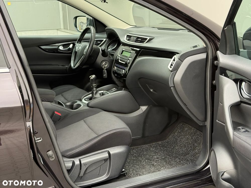 Nissan Qashqai - 35