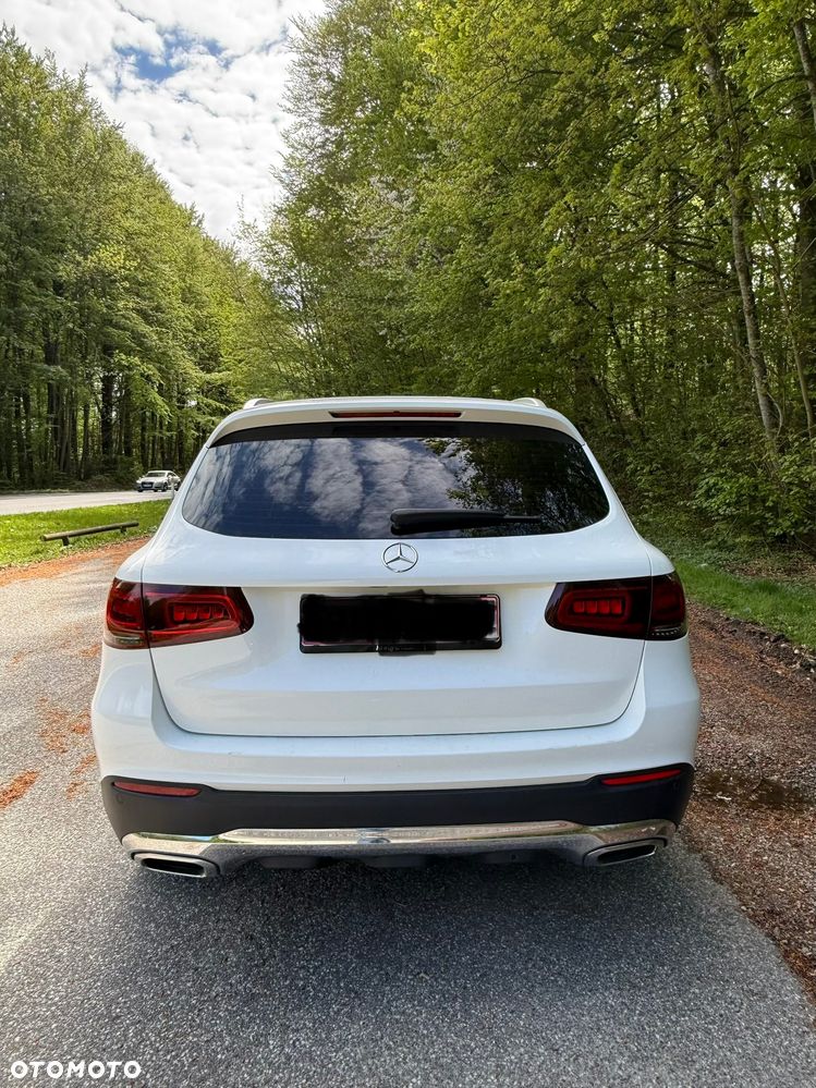 Mercedes-Benz GLC 220 d 4-Matic - 2