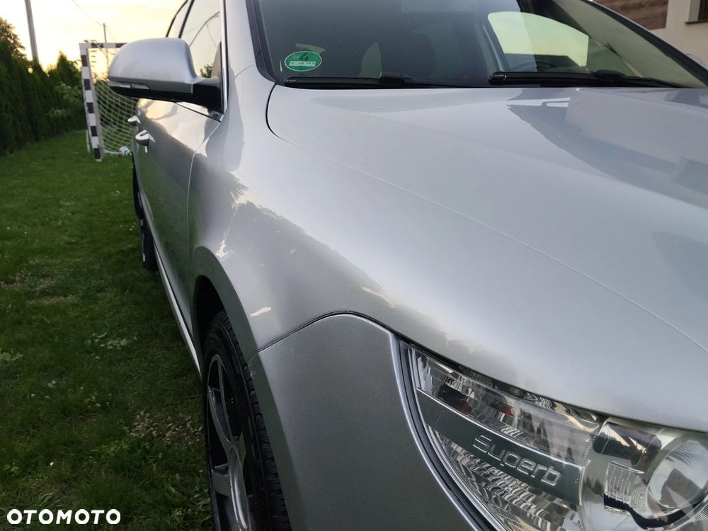 Skoda Superb 1.8 TSI Elegance DSG - 16