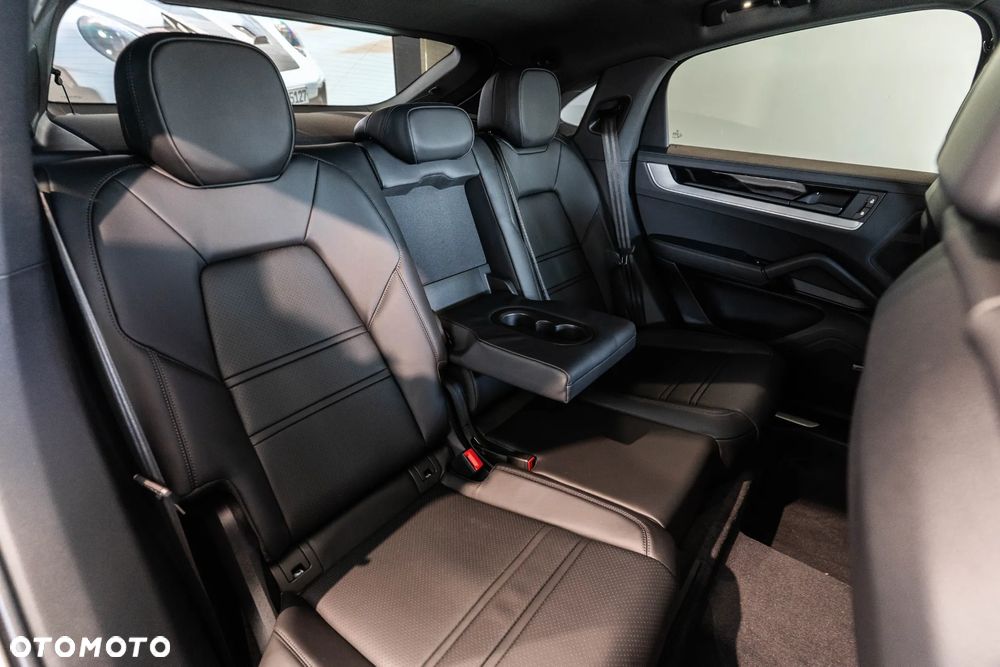 Porsche Cayenne E-Hybrid PHEV - 12