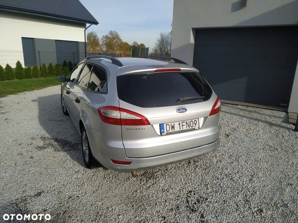 Ford Mondeo 2.0 TDCI Titanium - 19