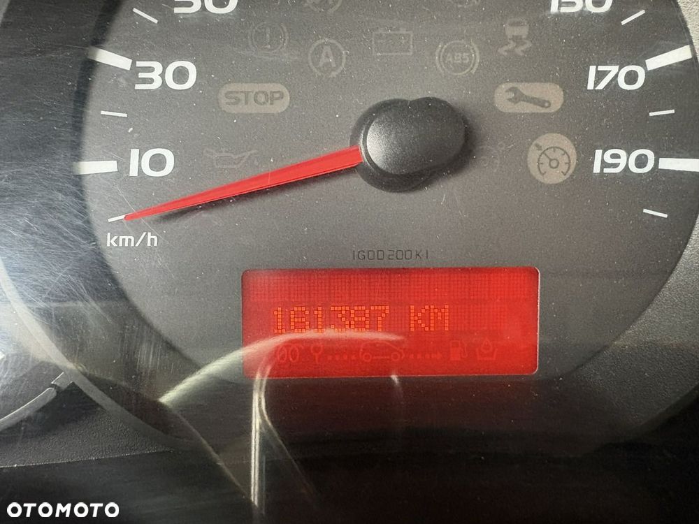 Renault Master - 10