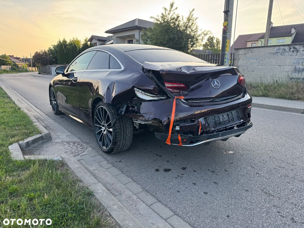 Mercedes-Benz Klasa E 350 AMG - 8