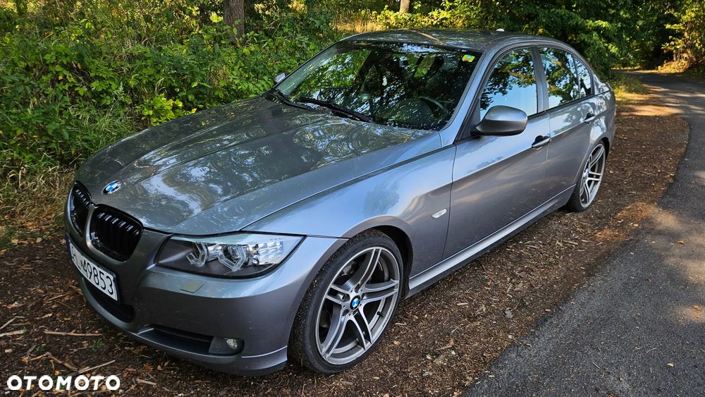 BMW Seria 3 320d DPF - 12