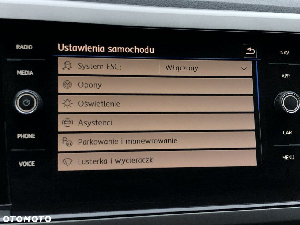 Volkswagen Polo - 24