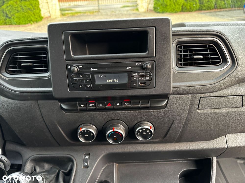 Renault Master - 16