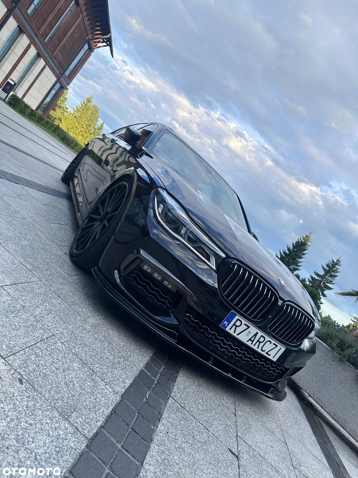BMW Seria 7 740Li - 12