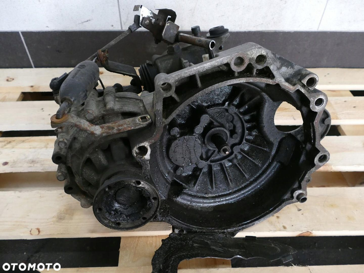VW GOLF 3 III 1.6 B MANUAL SKRZYNIA BIEGÓW MANUALNA - 2