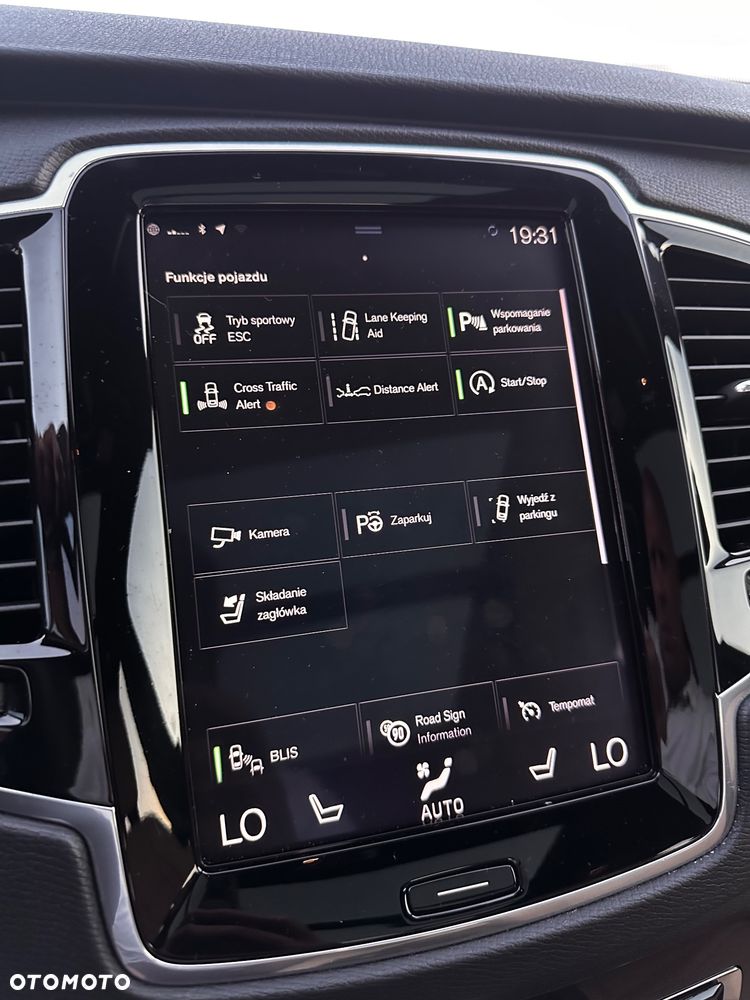 Volvo XC 90 T6 AWD Momentum 7os - 21