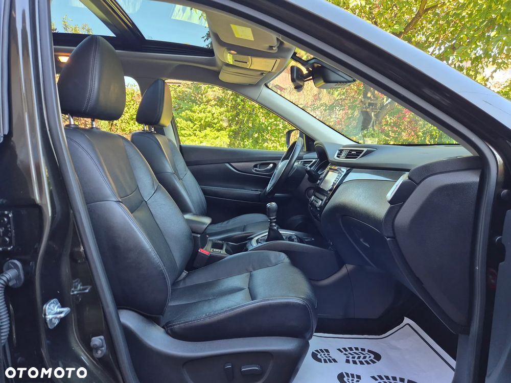 Nissan X-Trail 1.6 DIG-T Tekna - 31