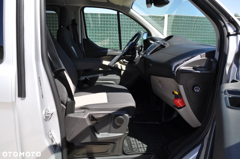 Ford TRANSIT CUSTOM 170 KM M6 Limited DCiV 290 L2 5 osobowy Brygadowy Krajowy I Właściciel Serwisowany Drzwi przesuwne z dwóch stron - 26