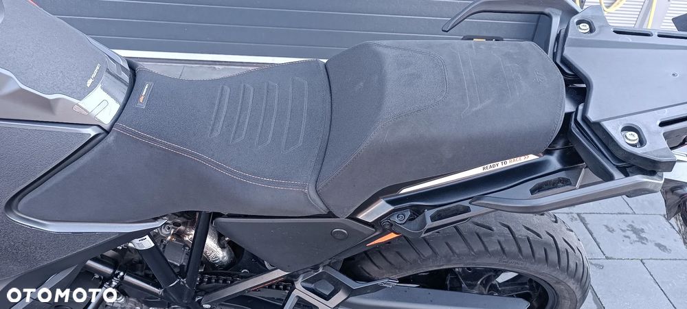 KTM Adventure - 15