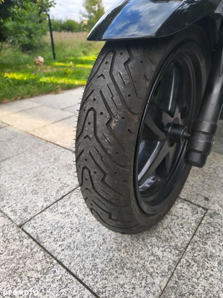Yamaha X-max - 6