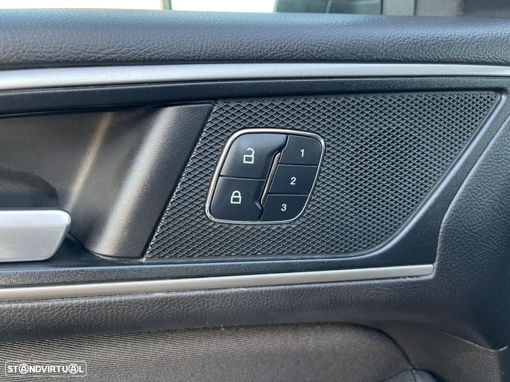 Ford S-Max 2.0 TDCi Business - 16