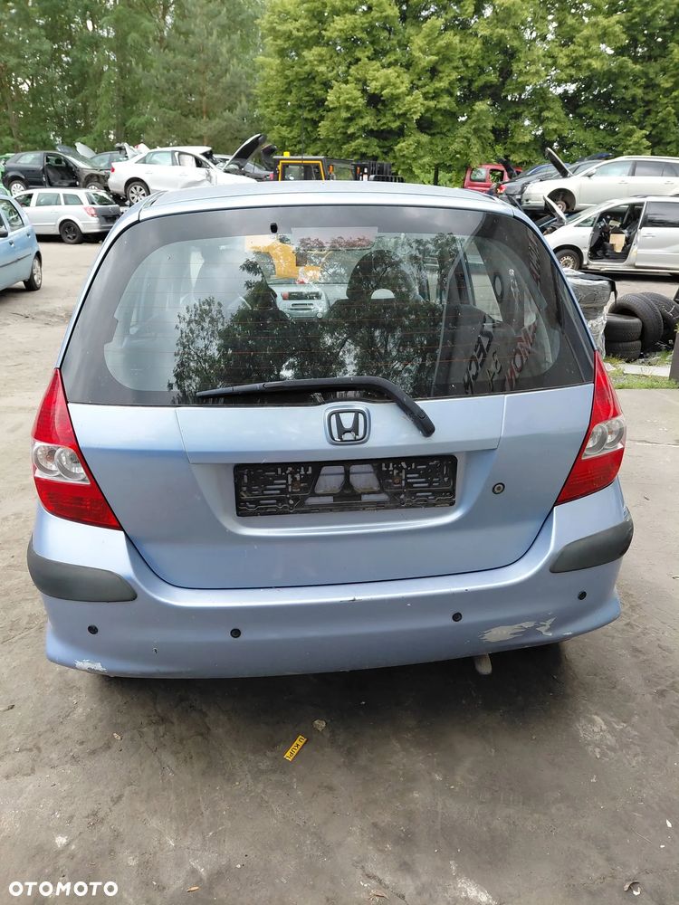 Na części: Honda Jazz  Rok 2002 Pojemność 1339 Moc 61 kw Benzyna - 7