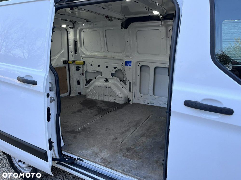 Ford Transit Custom - 16