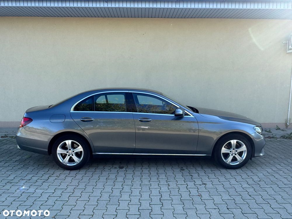Mercedes-Benz Klasa E 200 9G-TRONIC Avantgarde - 4