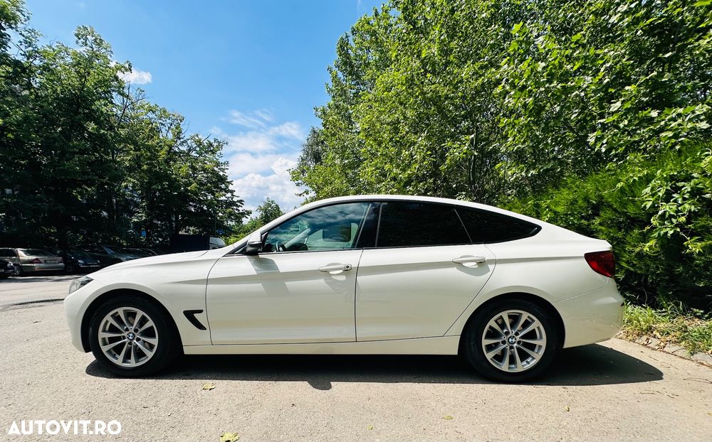BMW 3 Series 2018 — imagine 5