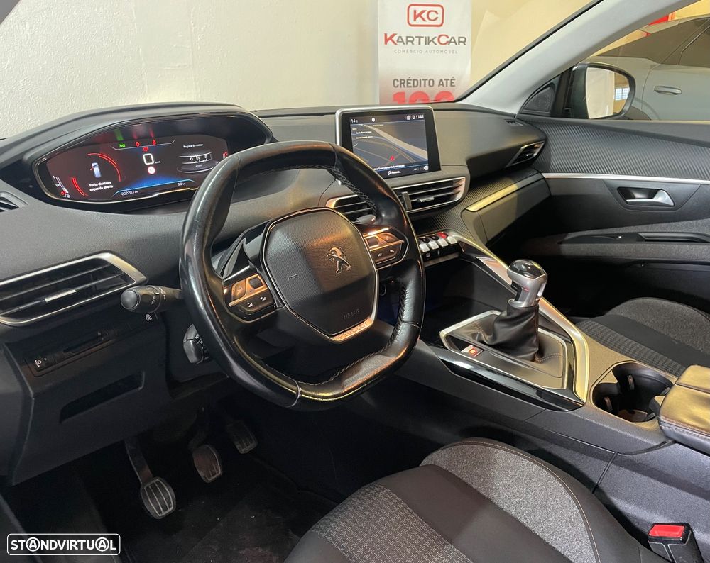 Peugeot 5008 BlueHDI 130 Allure - 17