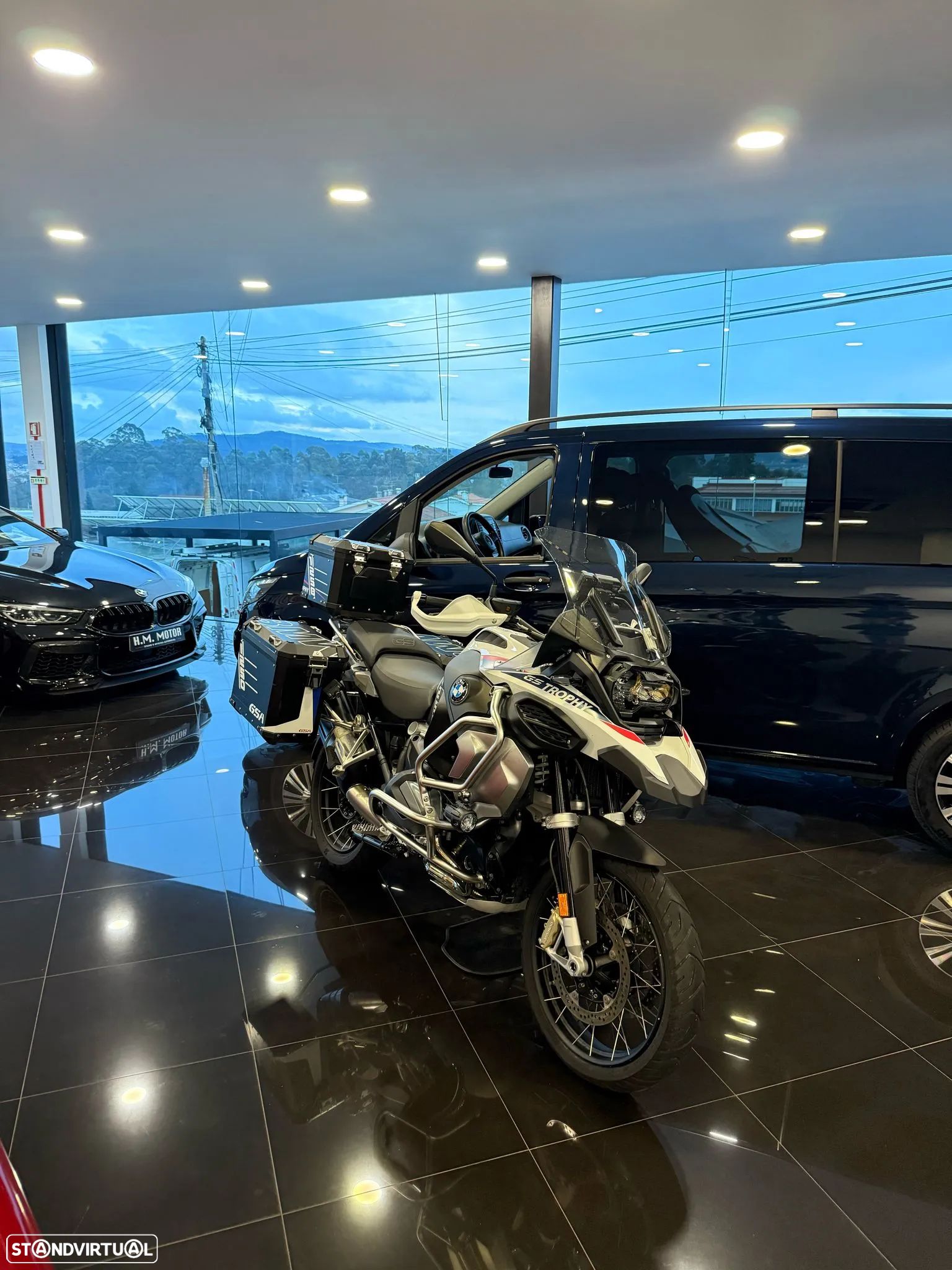 BMW R 1250 GS Adventure Trophy - 1