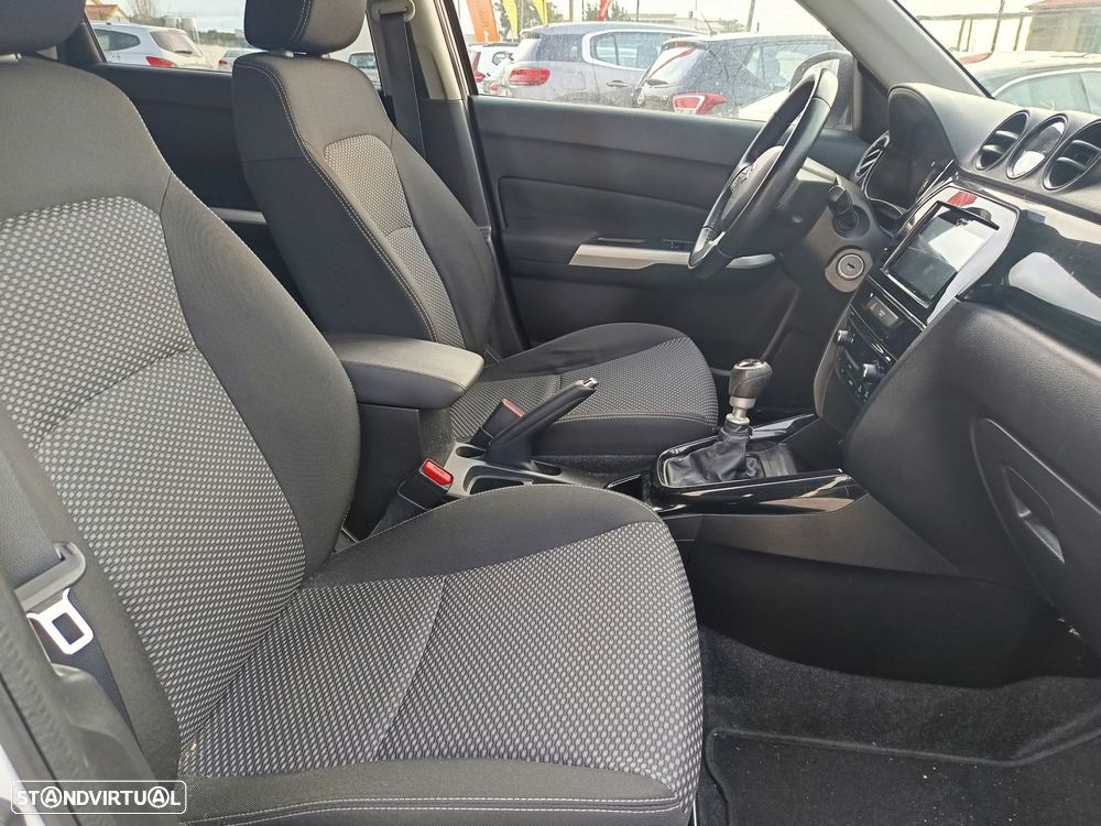 Suzuki Vitara 1.6 DDiS GLX - 14