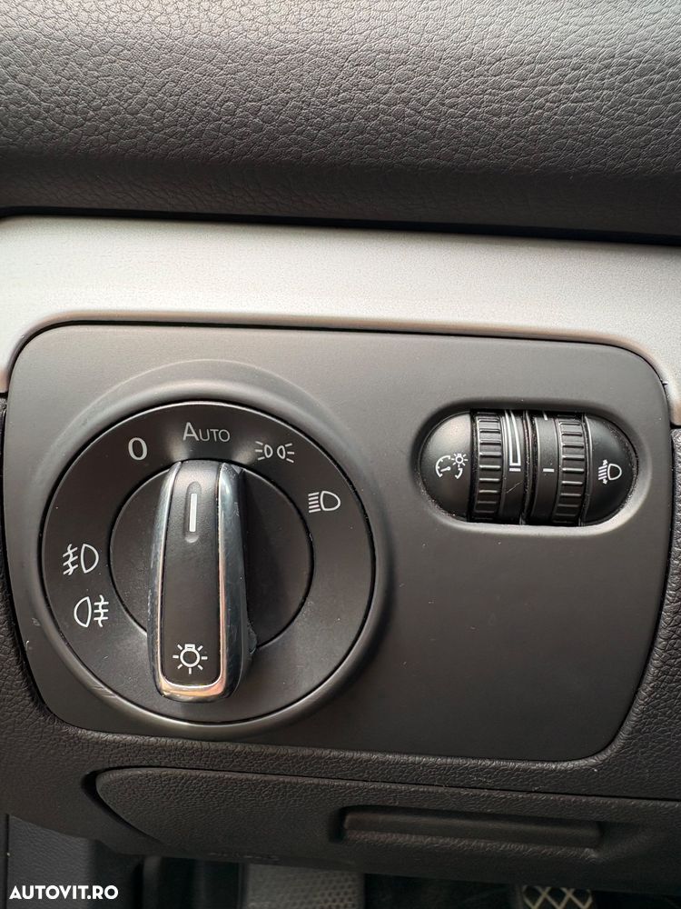 VOLKSWAGEN Golf 2010 — imagine 10