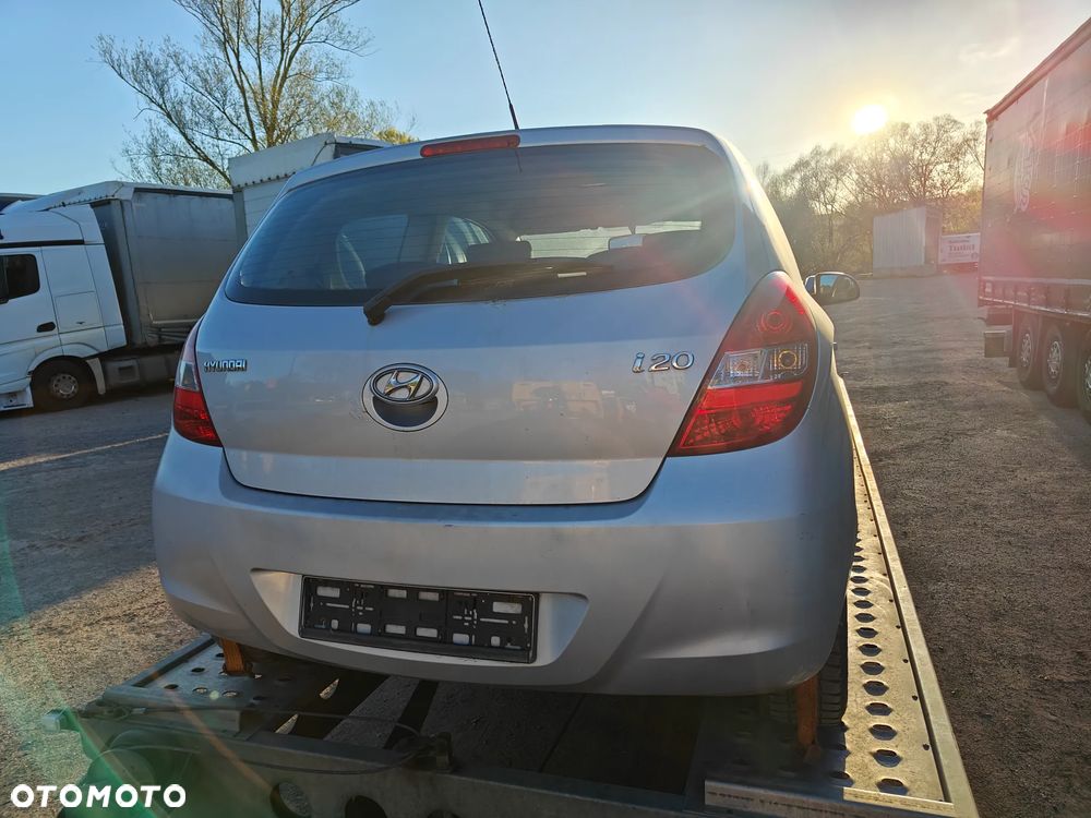 Hyundai i20 1.2 Edition 20 - 4