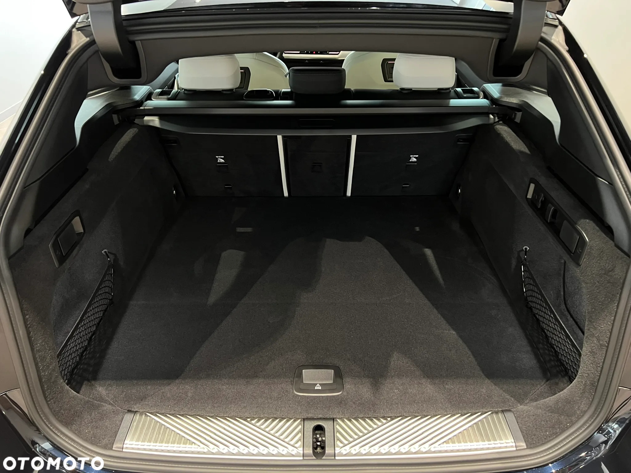 BMW Seria 5 530e xDrive PHEV M Sport - 40