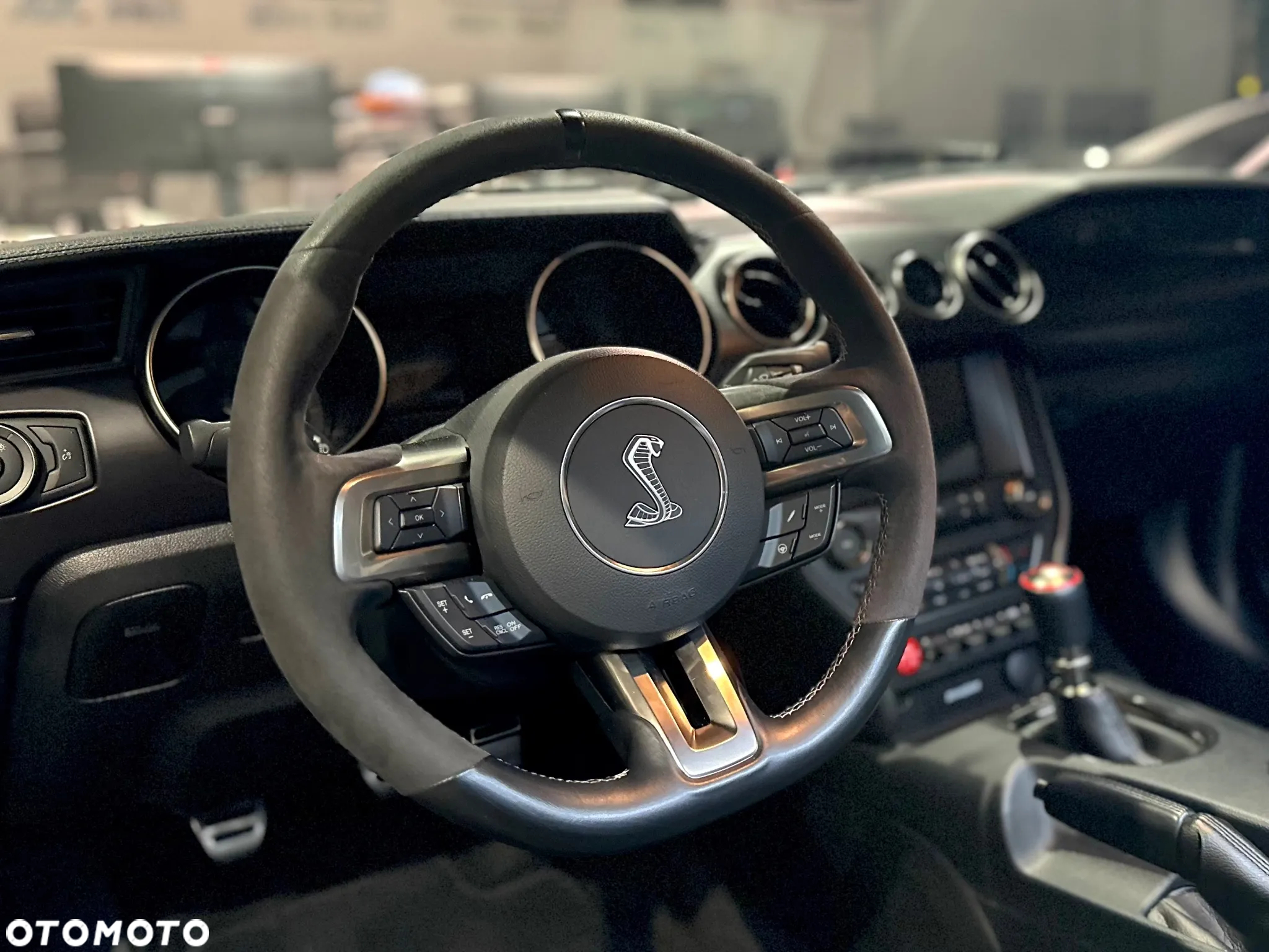 Ford Mustang - 13