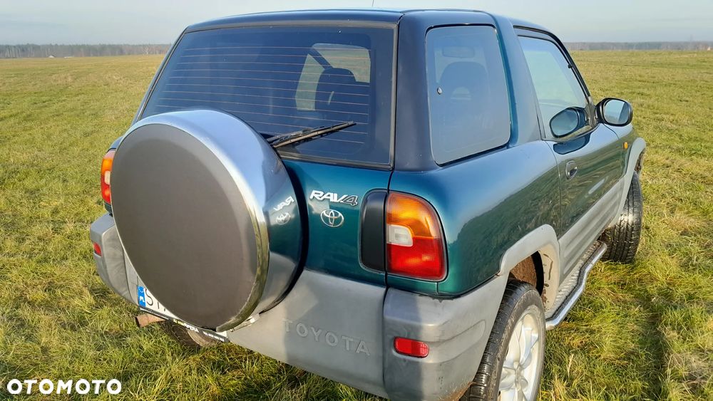 Toyota RAV4 2.0 Special - 17