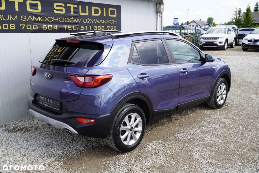 Kia Stonic 1.2 Spirit - 4