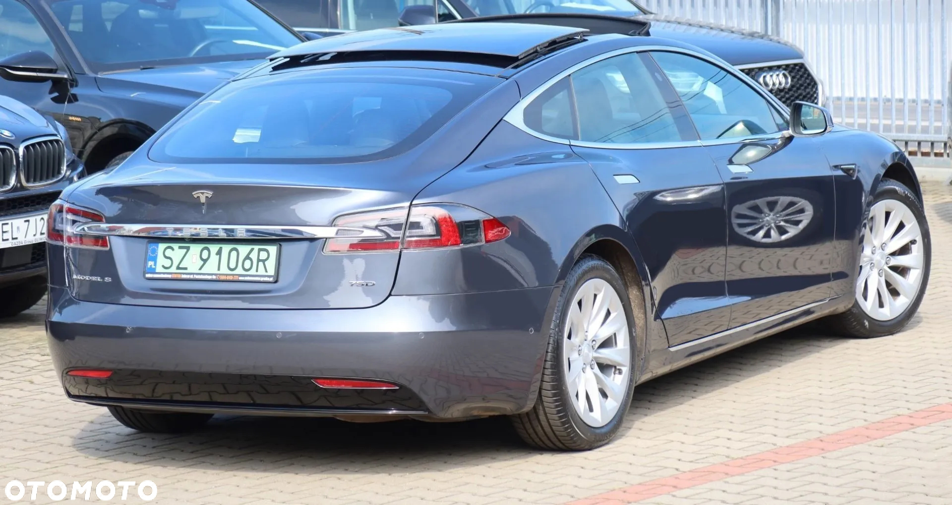 Tesla Model S Long Range Plus - 34