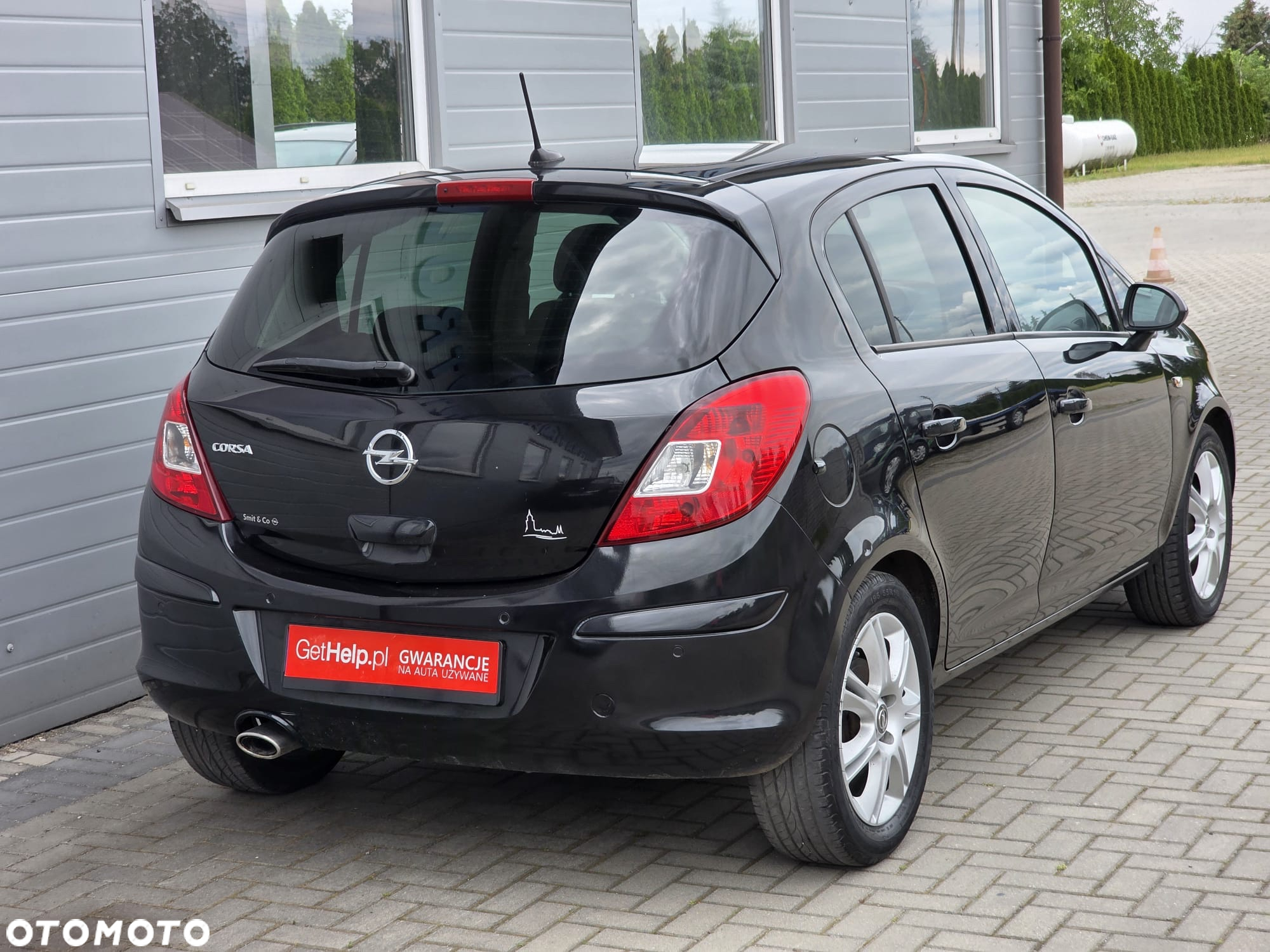 Opel Corsa 1.2 16V Cosmo S&S - 16