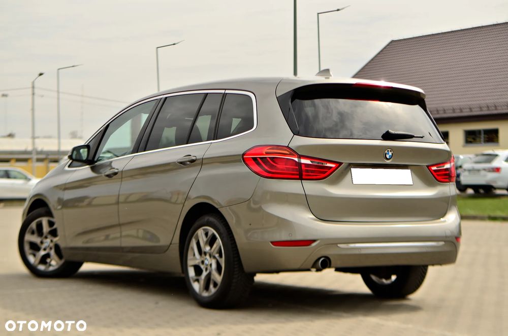BMW Seria 2 216d GT Luxury Line - 7