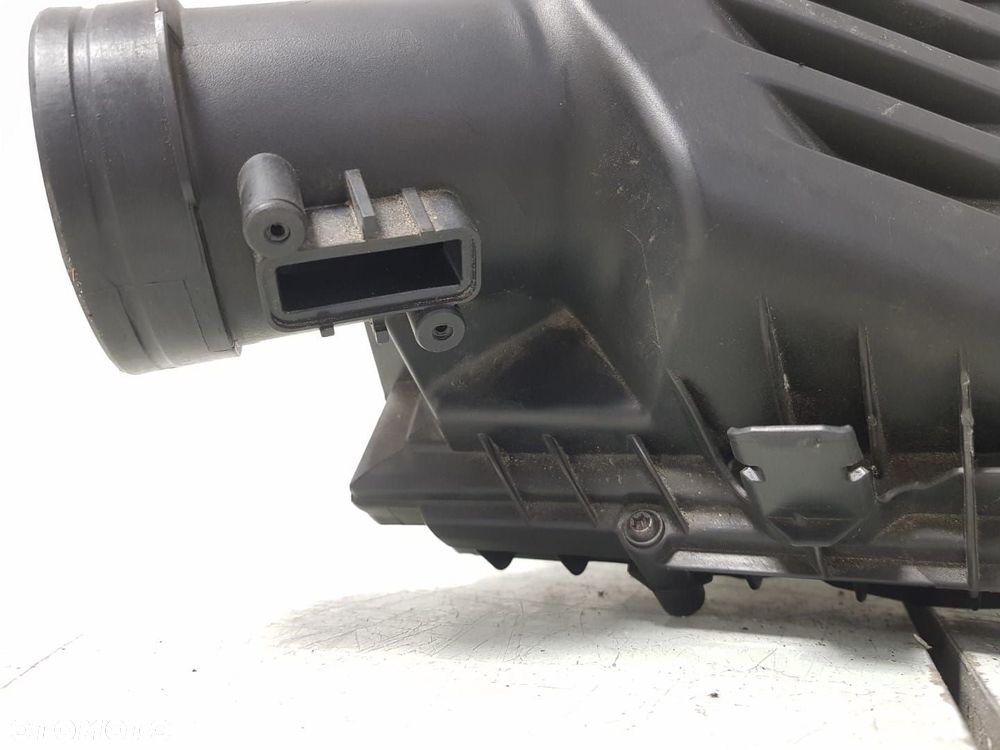 OBUDOWA FILTRA POWIETRZA   BMW 1 2 X2 X1 F39 F40 F45 F46 F48 MINI F55 F60 B47 8513916 - 8