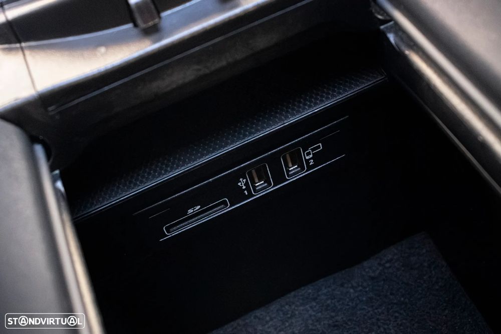 Mercedes-Benz G 350 d 9G-TRONIC AMG Line - 30