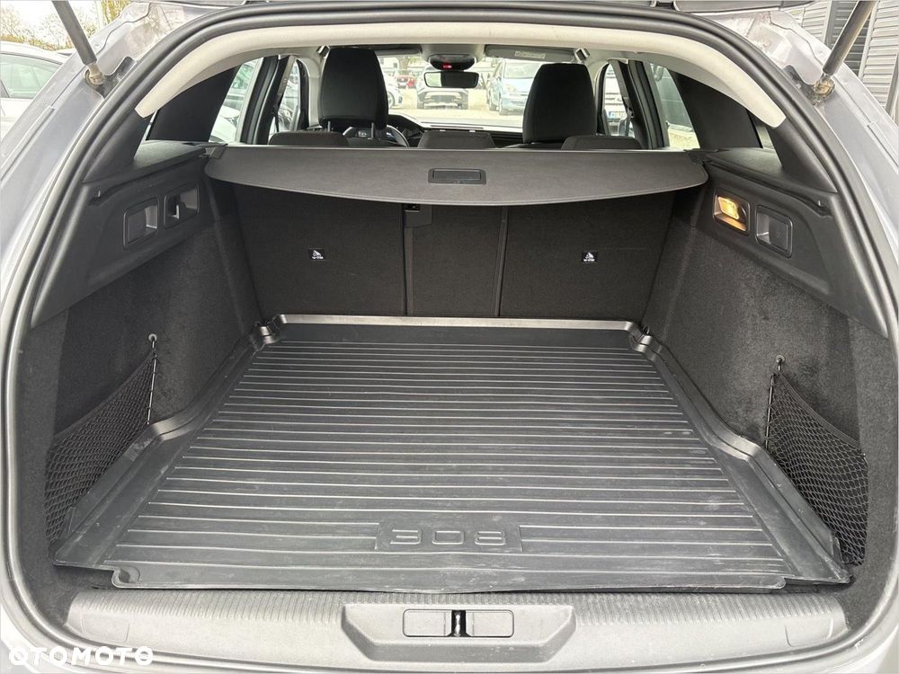 Peugeot 308 1.5 BlueHDi Active Pack S&S EAT8 - 16