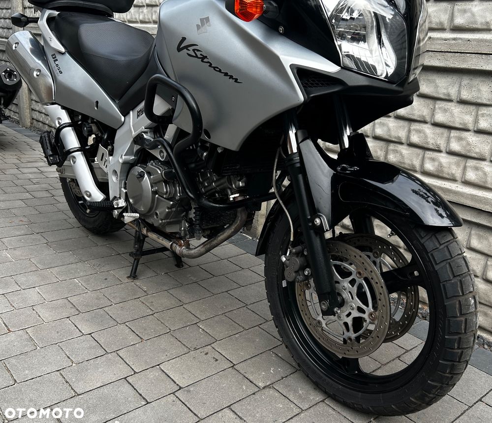 Suzuki V-STROM - 7