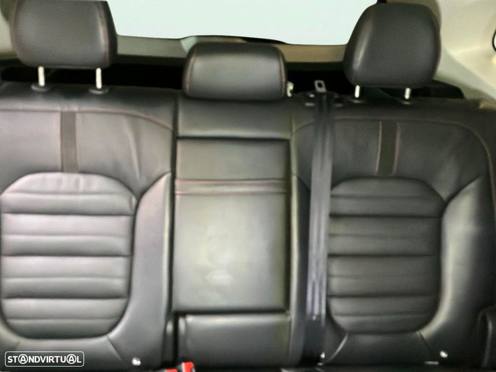 MG EHS 1.5 T-GDI Plug-in Hybrid Luxury - 19