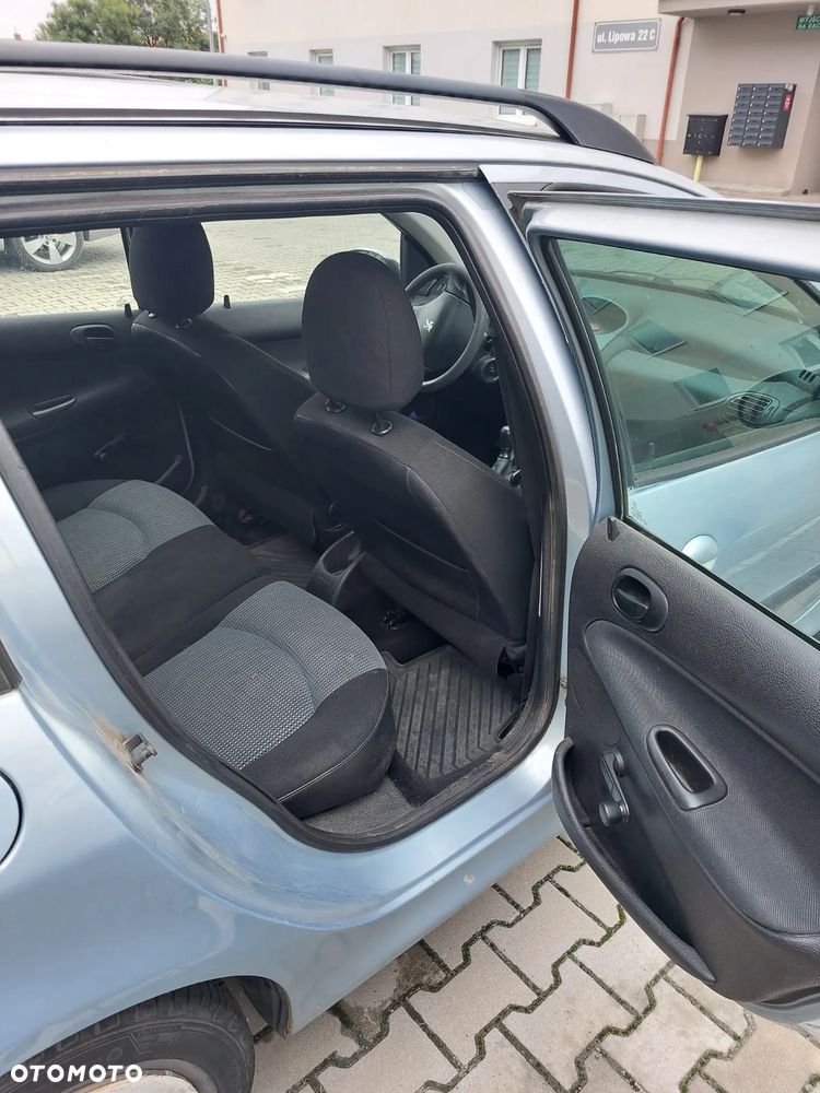 Peugeot 206 - 8