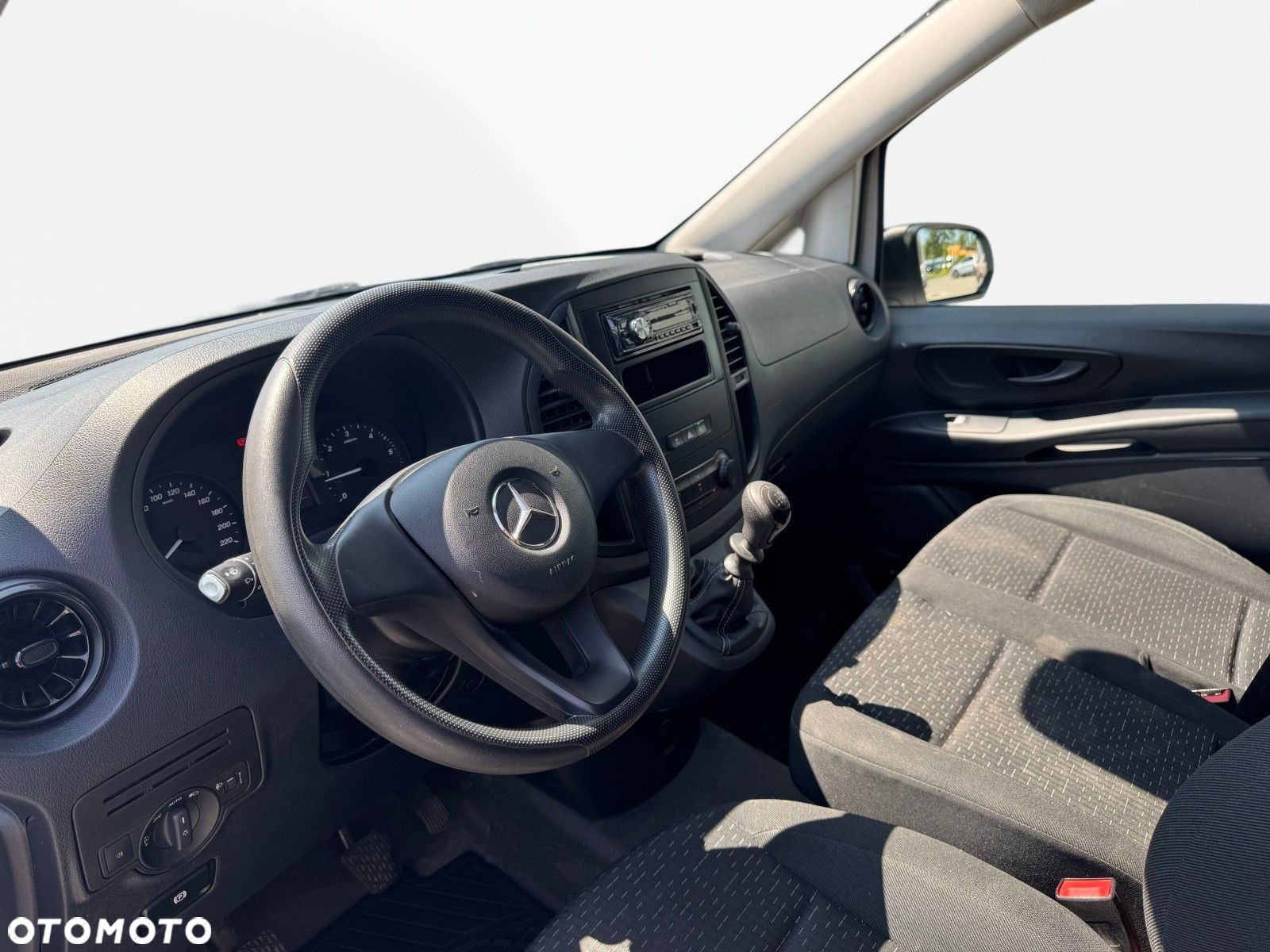 Mercedes-Benz Vito - 12