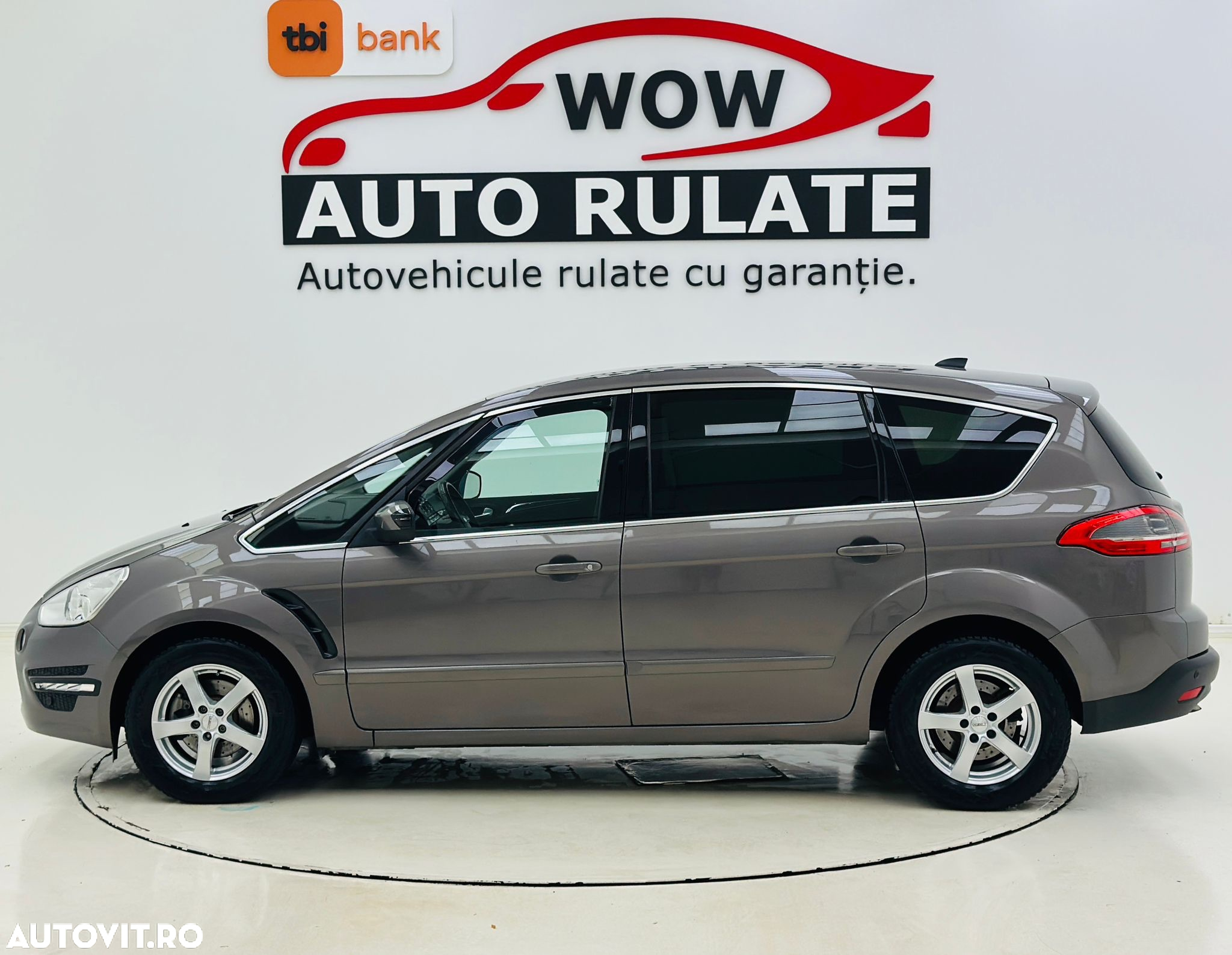 Ford S-Max - 9