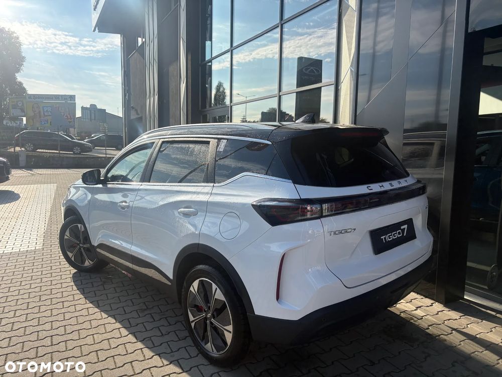 Chery Tiggo 7 1.6 T-GDI Premium AWD DCT - 3