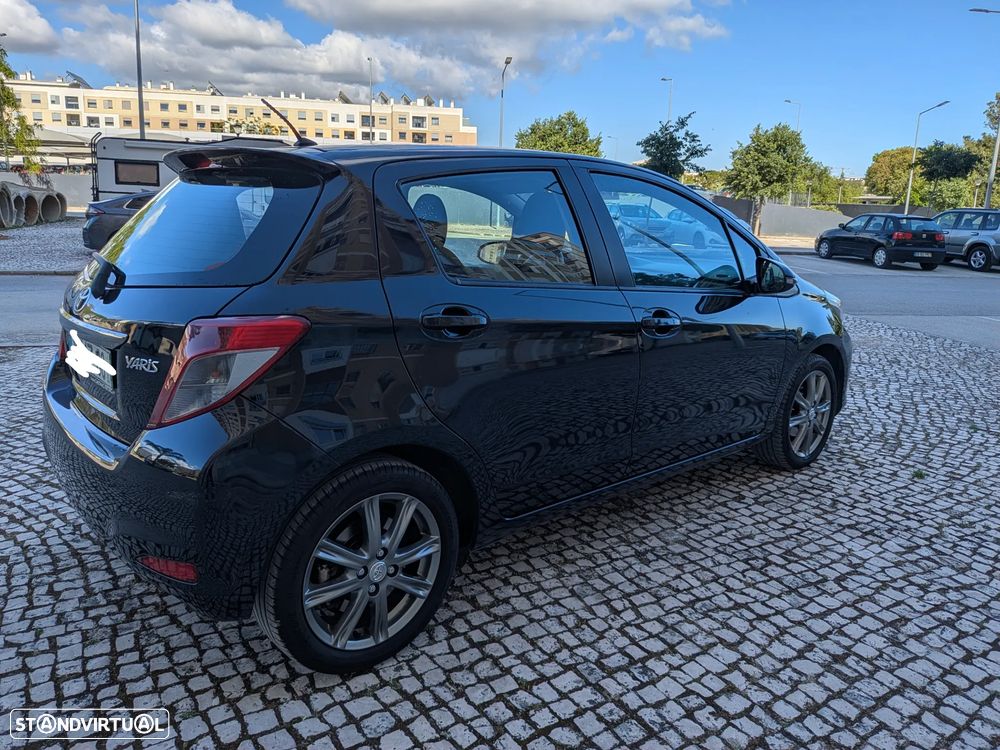Toyota Yaris 1.33 VVT-i Sport - 18