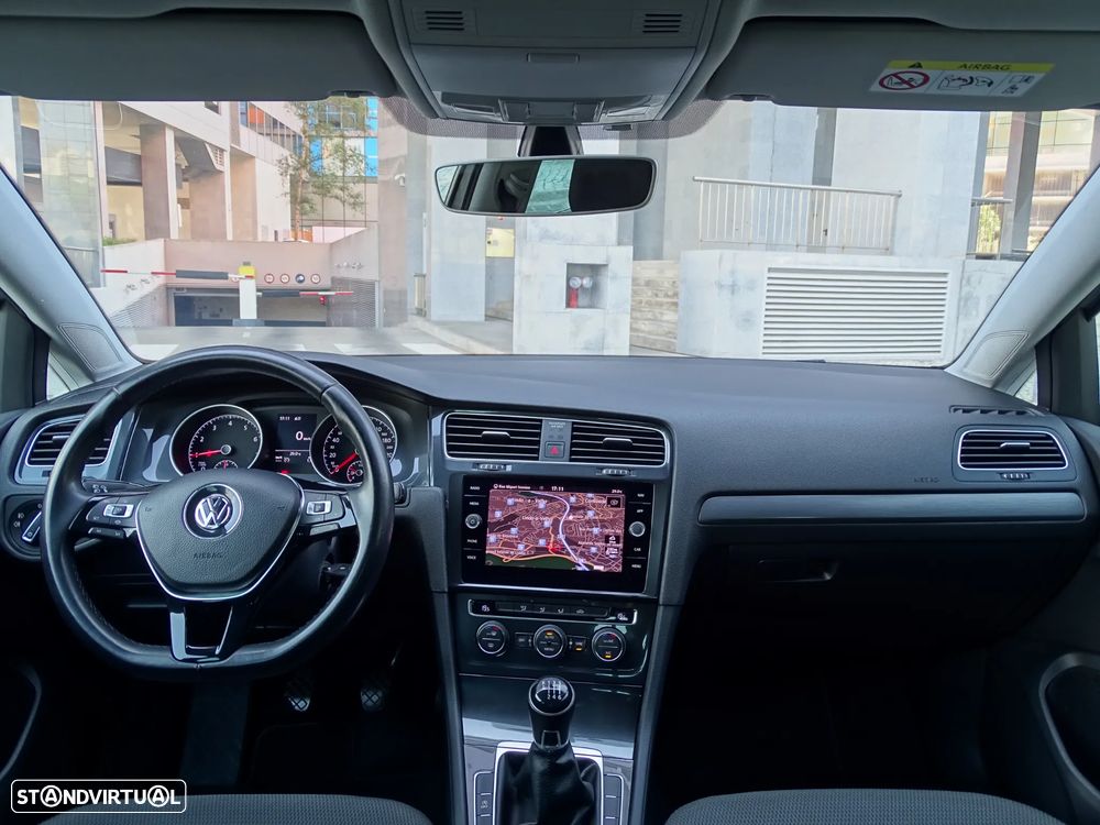 VW Golf Variant 1.0 TSI Confortline - 28