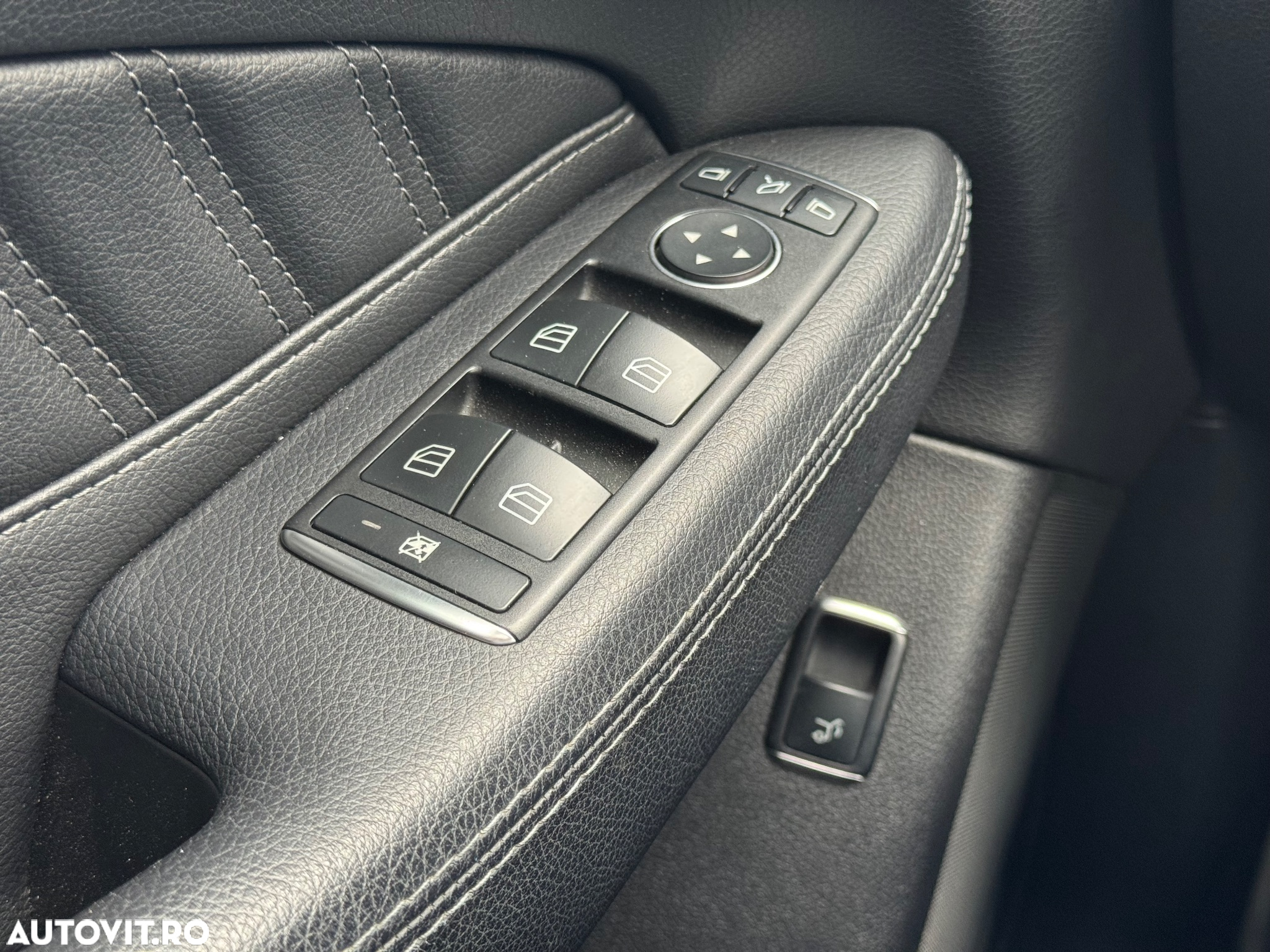 Mercedes-Benz GLE Coupe 350 d 4MATIC - 38